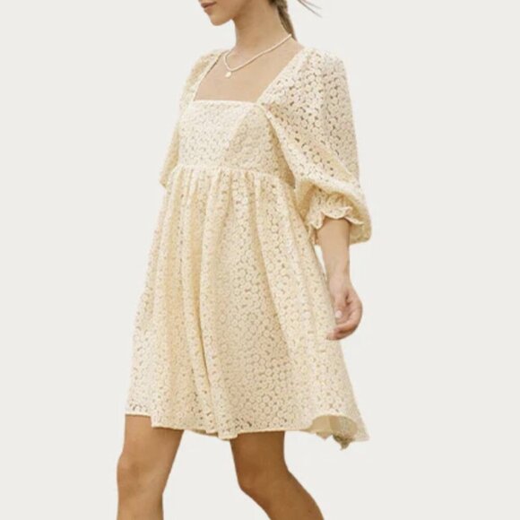 Storia Crochet-Lace Baby Doll Mini Dress in Vanilla/Cream, size M - Picture 1 of 11